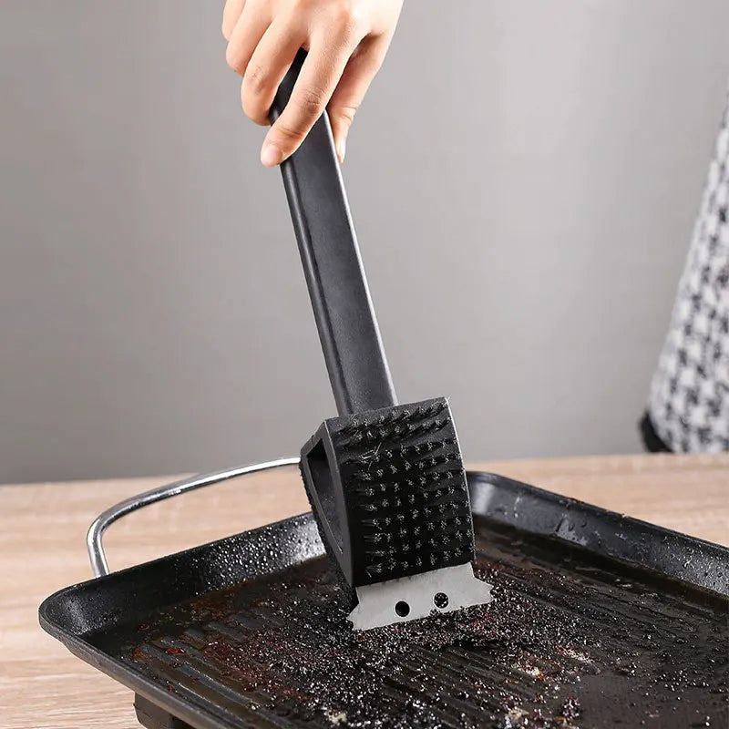 3 i 1 Grillborste med Skrapa och Svamp