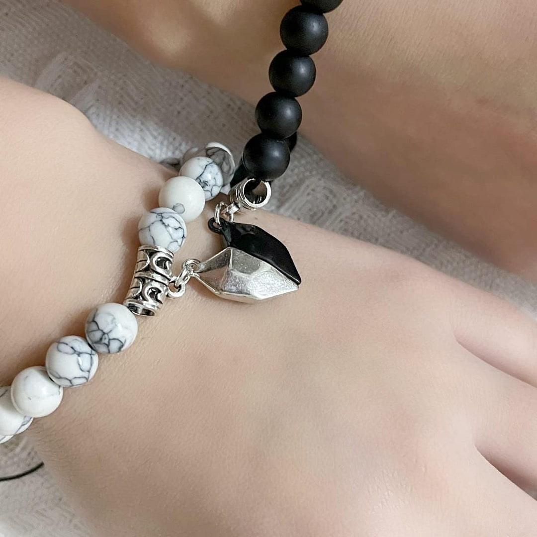 Valentins magnetiska hjärtan parhalsband och armband presentset