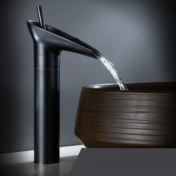 Vattenfall Antik Kran