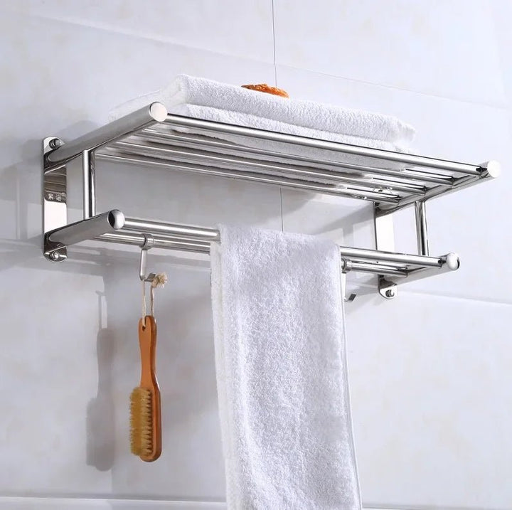 Utrymmessparande väggställ med modern minimalistisk design för badrum och kök