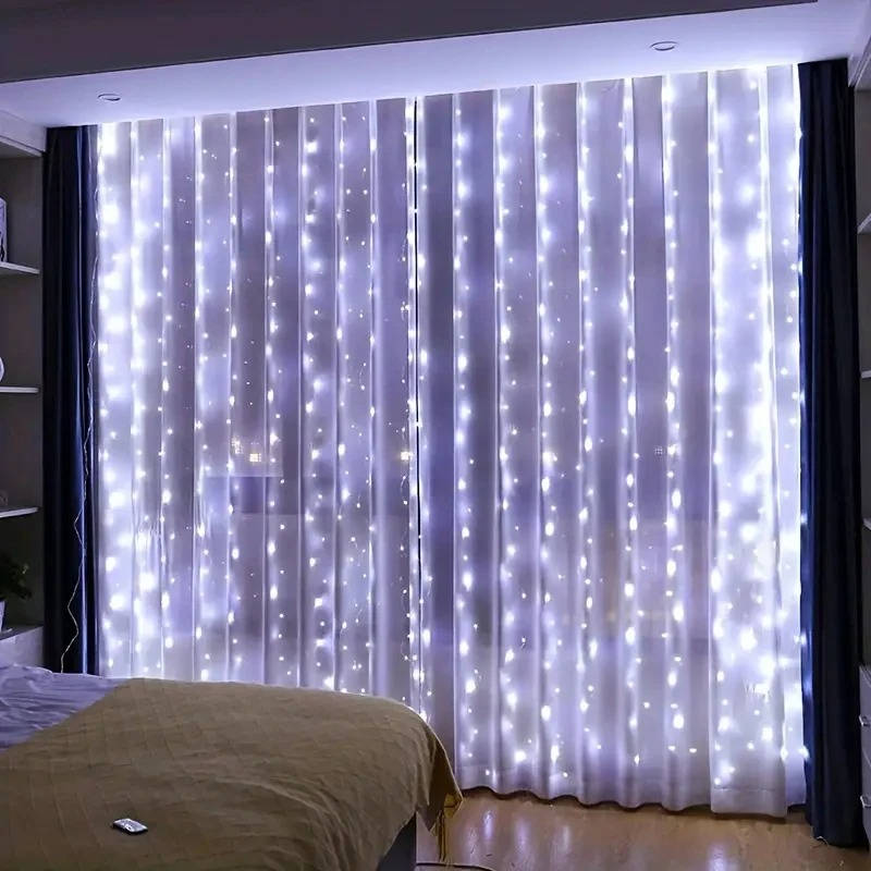 Gardinslingor med LED-ljus