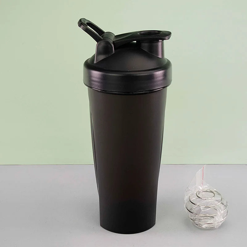 600ml läckagesäker proteinshakerflaska med blandboll