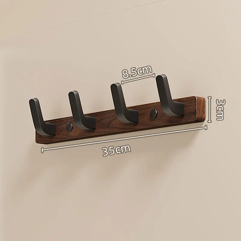 Minimalistisk Väggmonterad Klädhängare med Trä- och Metallklädhängare