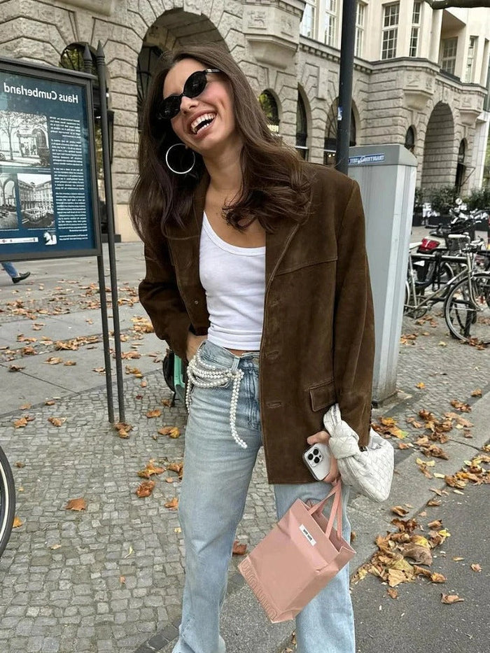 Elegant brun mockajacka för kvinnor
