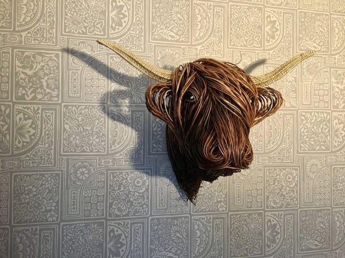 Väggmonterad Ko Skulptur