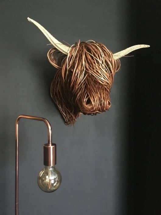 Väggmonterad Ko Skulptur
