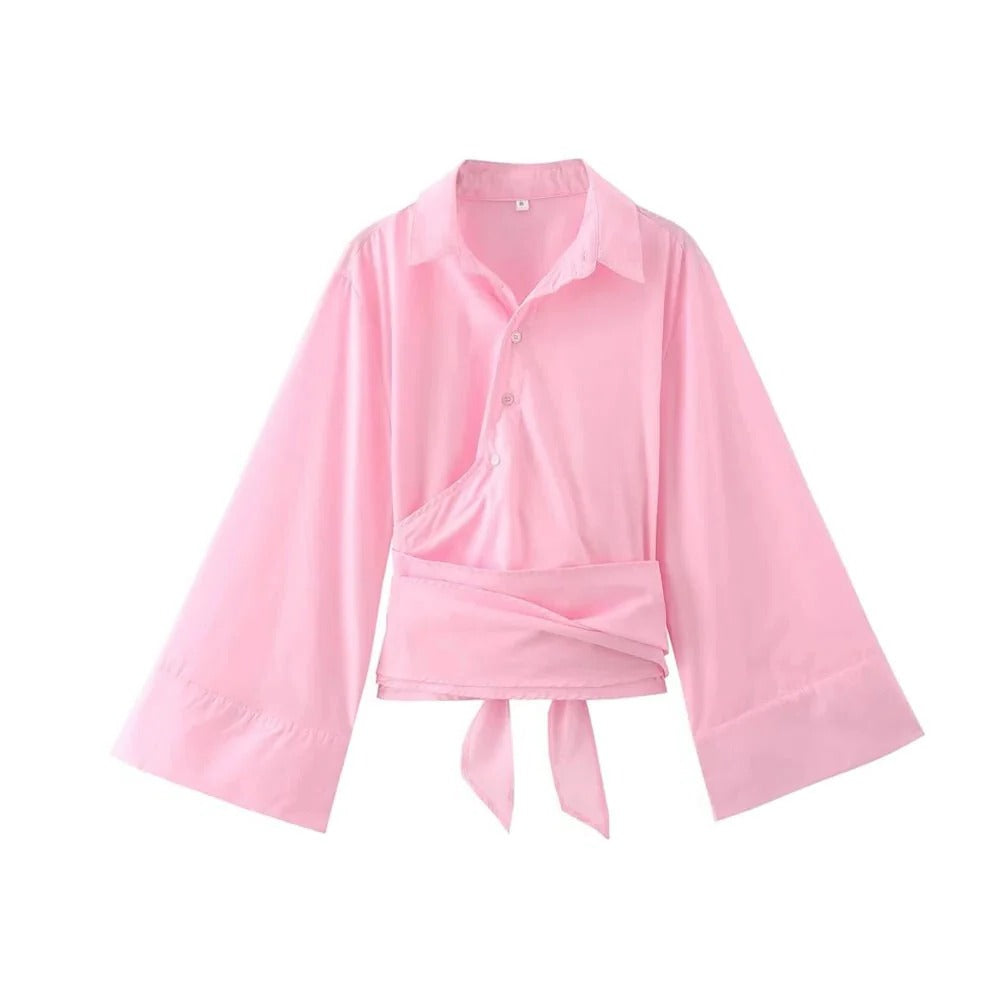 Blus med Bred Slipsbälte