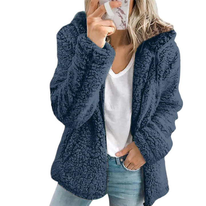 Elegant Björn Teddy Fleece Kappa: Mjuk Fleece Kappa med Fickor och Dragkedja