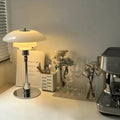 Skandinavisk LED Bordslampa