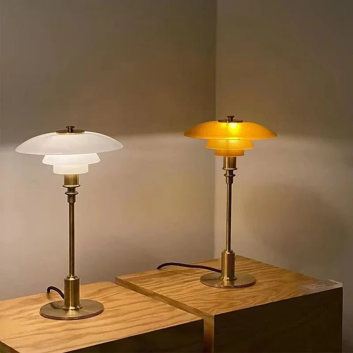 Skandinavisk LED Bordslampa