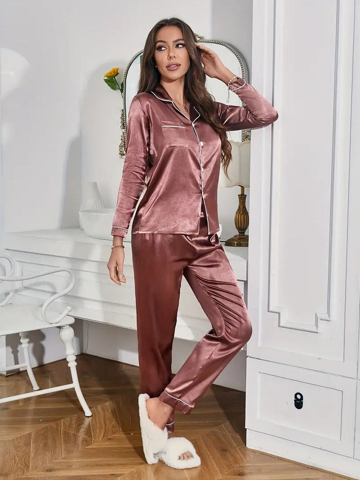 Högkvalitativ Pyjamaset För Damer