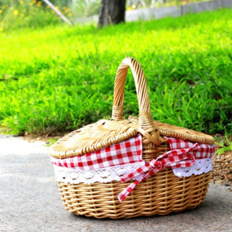Korgar för Picknick i Rör