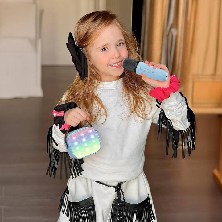 Mini Karaoke Maskin med 2 Trådlösa Mikrofoner