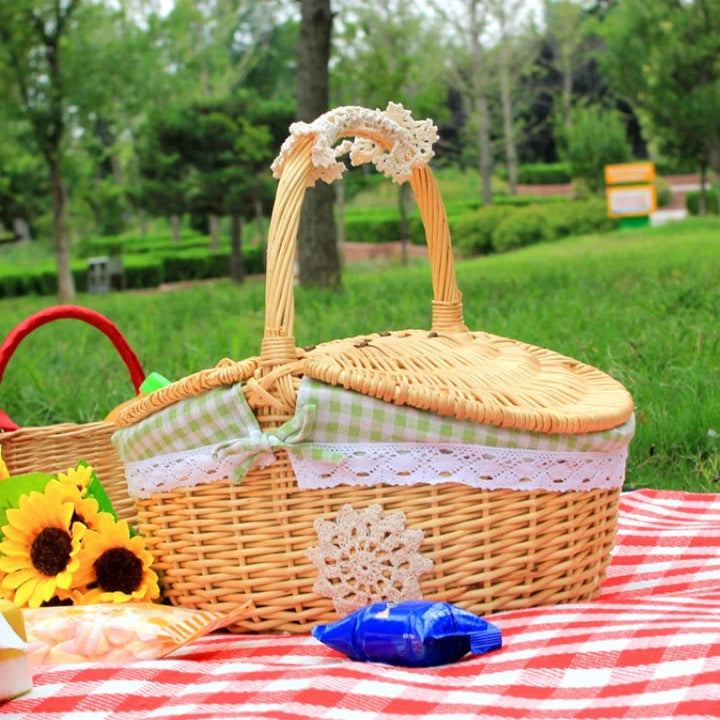Korgar för Picknick i Rör