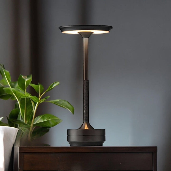 Kabelfri uppladdningsbar modern Aura bordslampa