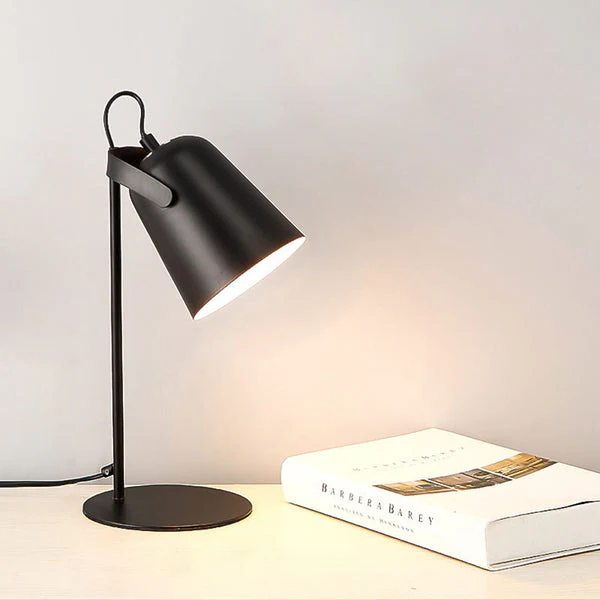 Nordisk Makaronfärg Kreativ Järnbucket Design Ljus Bordslampa