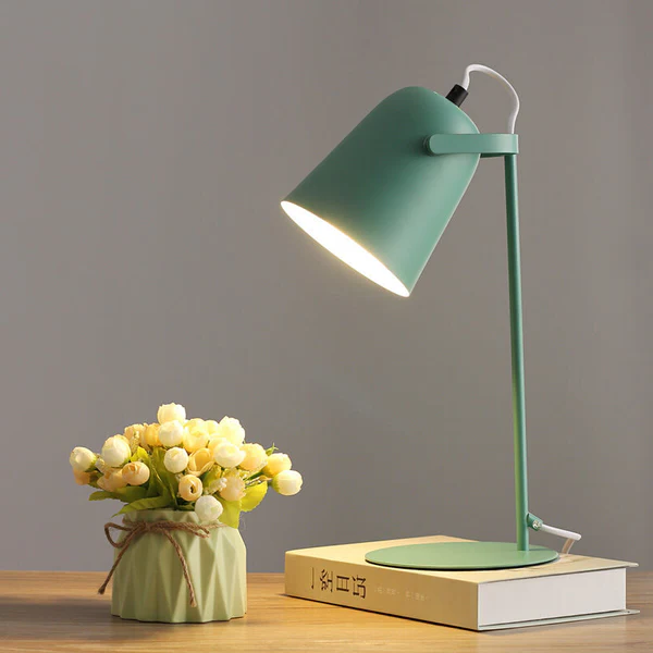 Nordisk Makaronfärg Kreativ Järnbucket Design Ljus Bordslampa