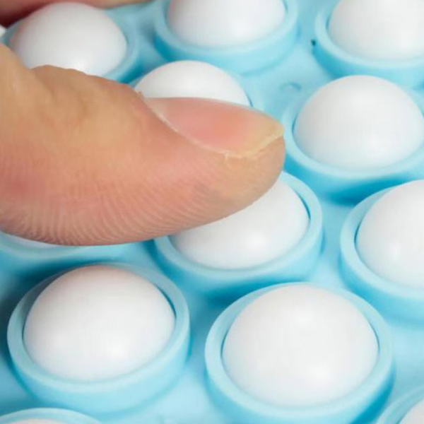 Långhandtagad Lotionapplikator och Massager – Enkel Reach Roll-On Dispenser för Slät Hud