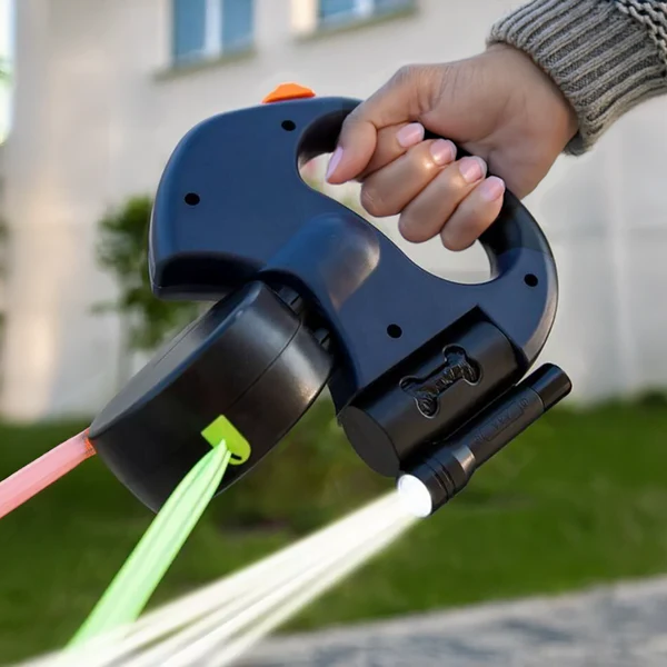 Dubbel utdragbar hundkoppel med ficklampa och avfallshållare
