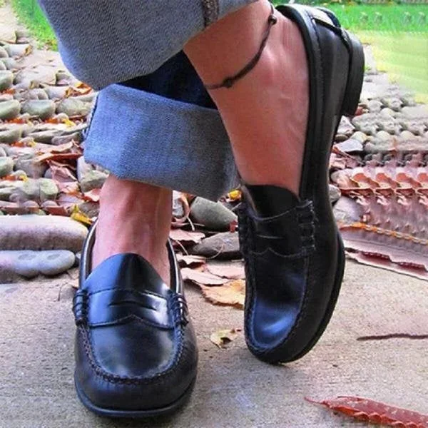 Kvinnor Vintage Slip On Loafers Låg Klack PU Läder Loafers